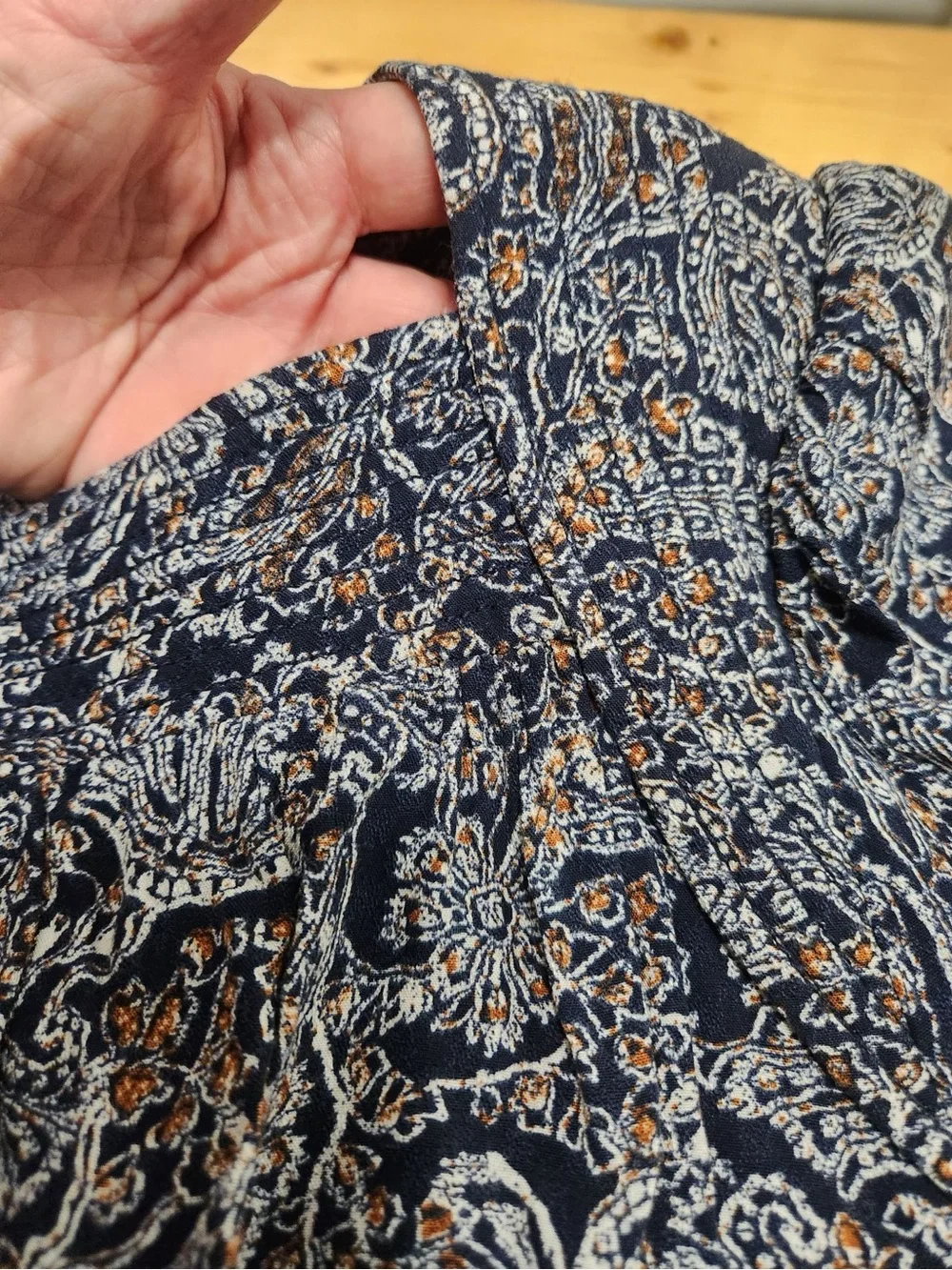 Treasure & Bond Balloon Long Sleeve Peplum Top in Navy Antique Floral Paisley. - Picture 12 of 14